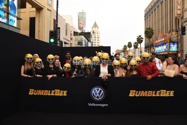 Transformers Bumblebee Global Premiere Images  (4 of 220)